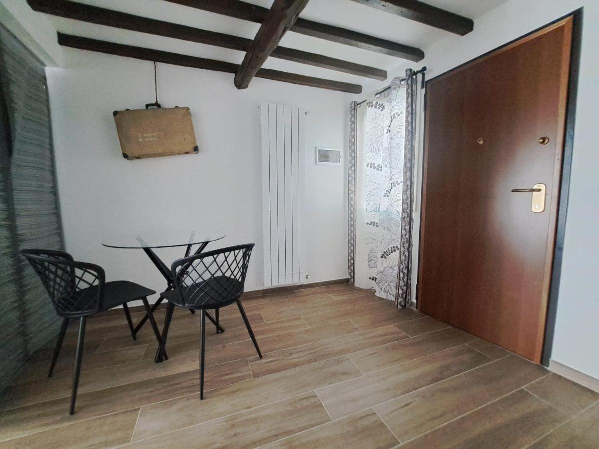 Alloggiamo Modena Exteriör bild